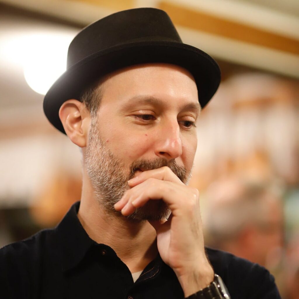 Head of McCabe's Music School, Jimi Cabeza de Vaca