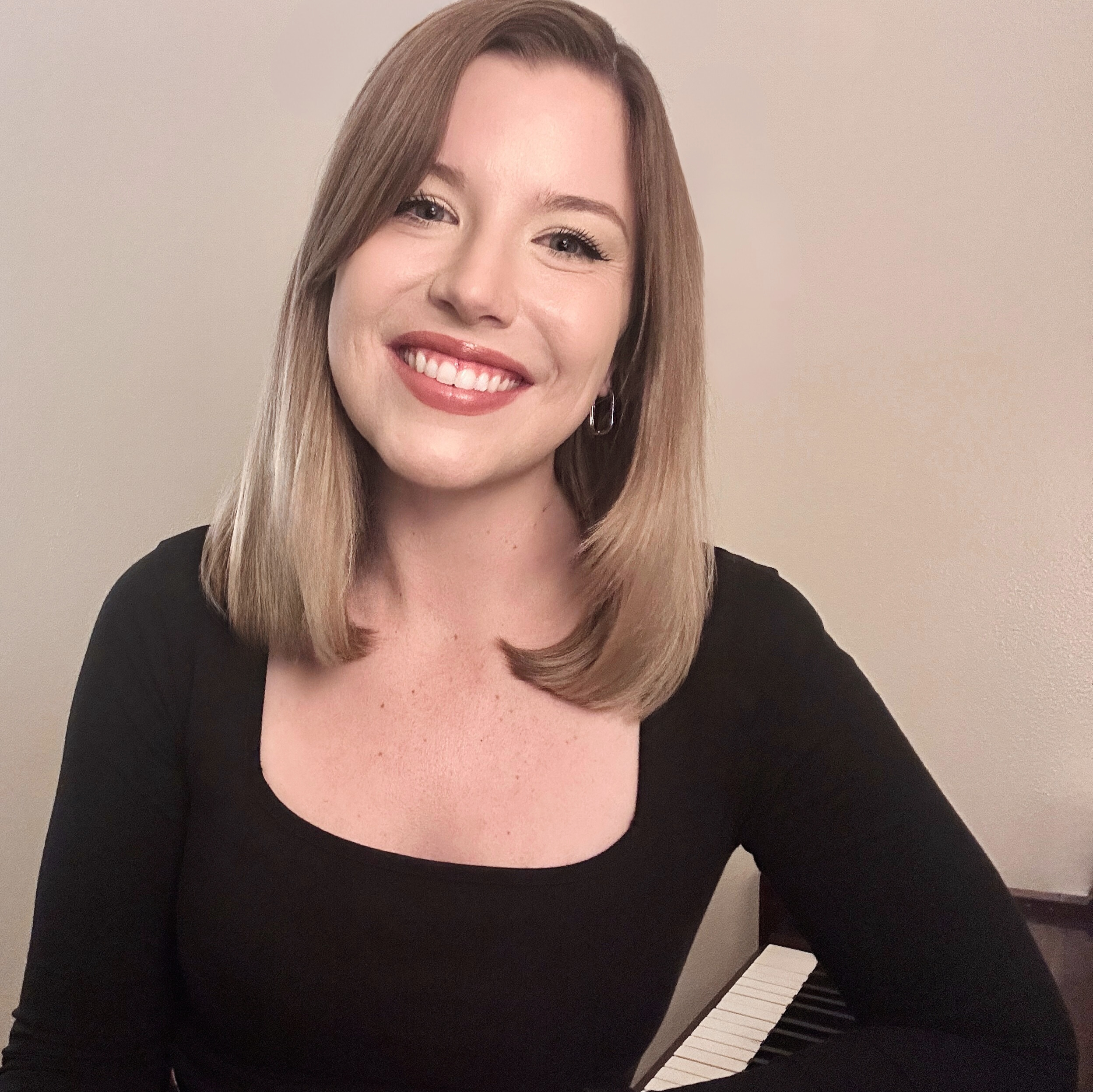 Hayley Stange, voice teacher at McCabe's